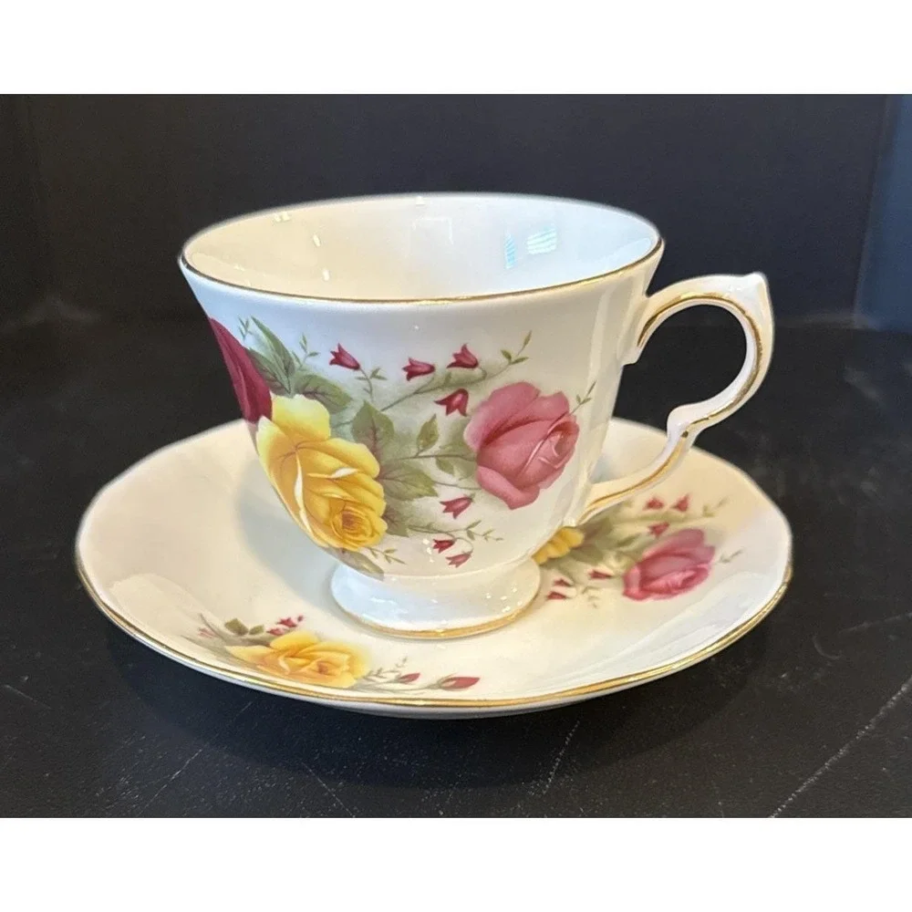 Queen Anne Roses Floral Teacup Tea Cup Saucer ‎ Bone China England Vintage